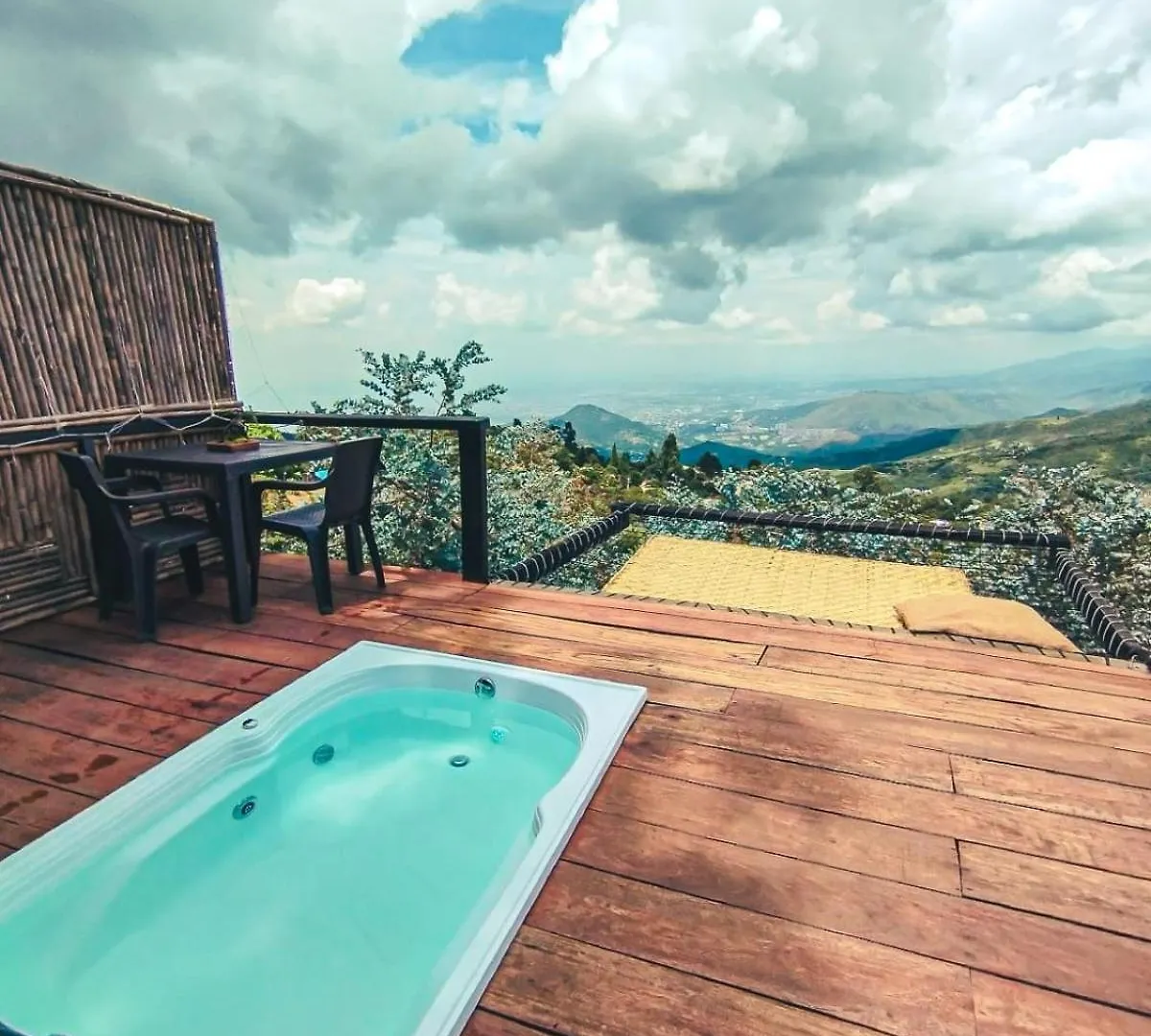 Romero Glamping Y Cabanas Cali Kolumbia